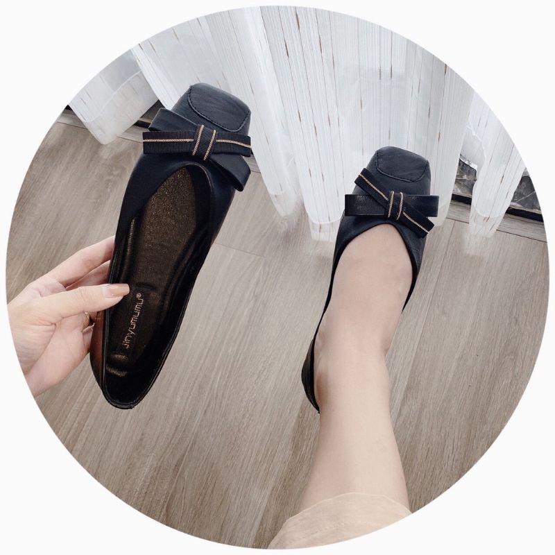 GIÀY BỆT DA MỊN ĐEN KEM MŨI VUÔNG NƠ XÍCH