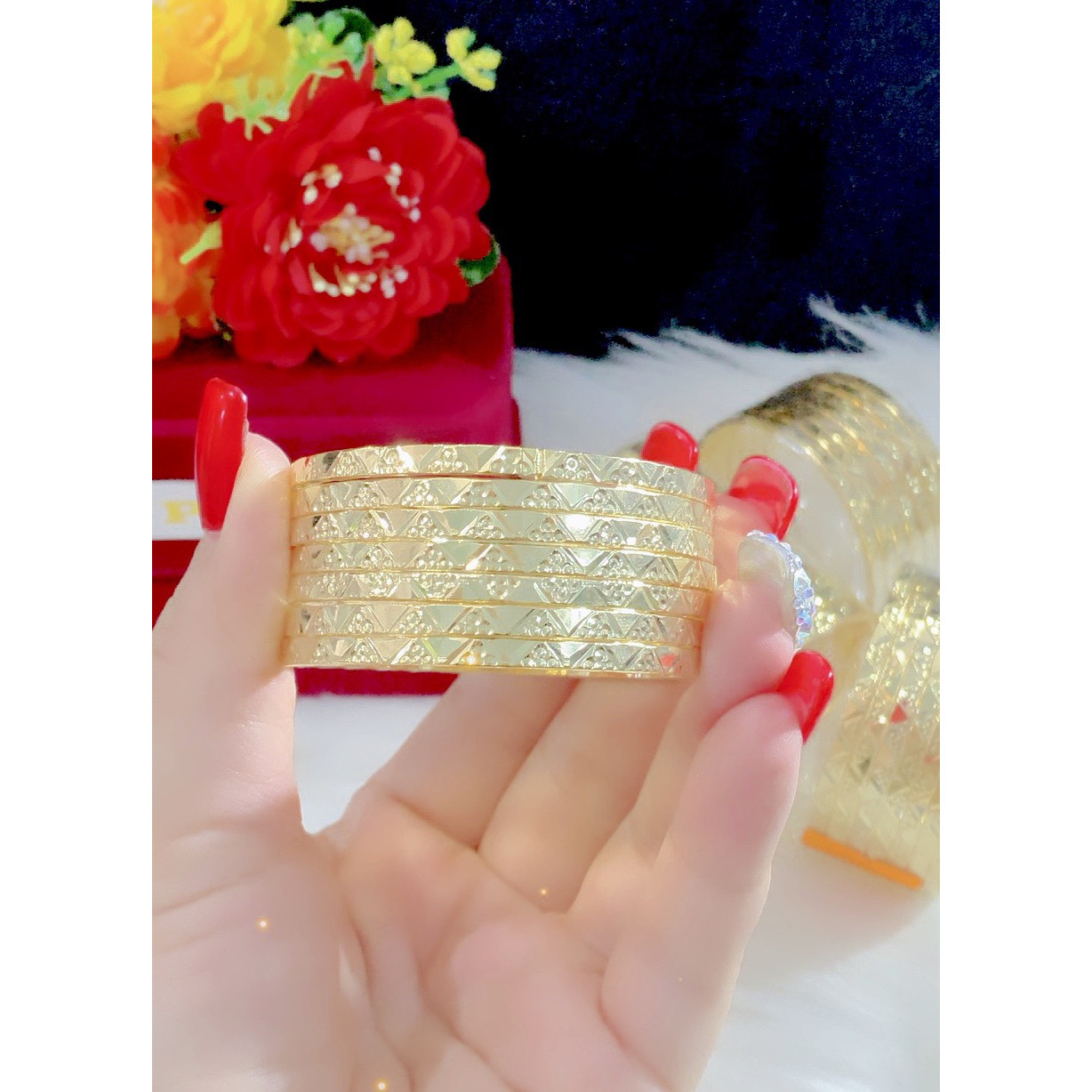 Vòng ximen chạm khóa bấm lưỡi gà cao cấp H705