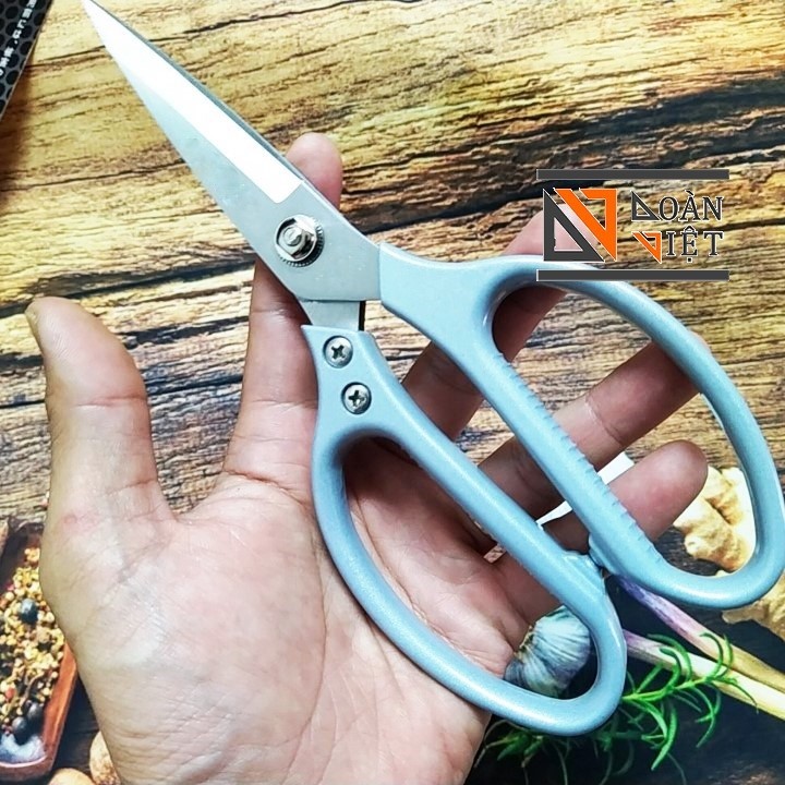 Kéo Thép SK5 Nội Địa Nhật, Kéo Xám 21cm - Kéo được sản xuất bởi thép SK5 với công nghệ Nhật tạo nên Lưỡi Kéo SIÊU BÉN