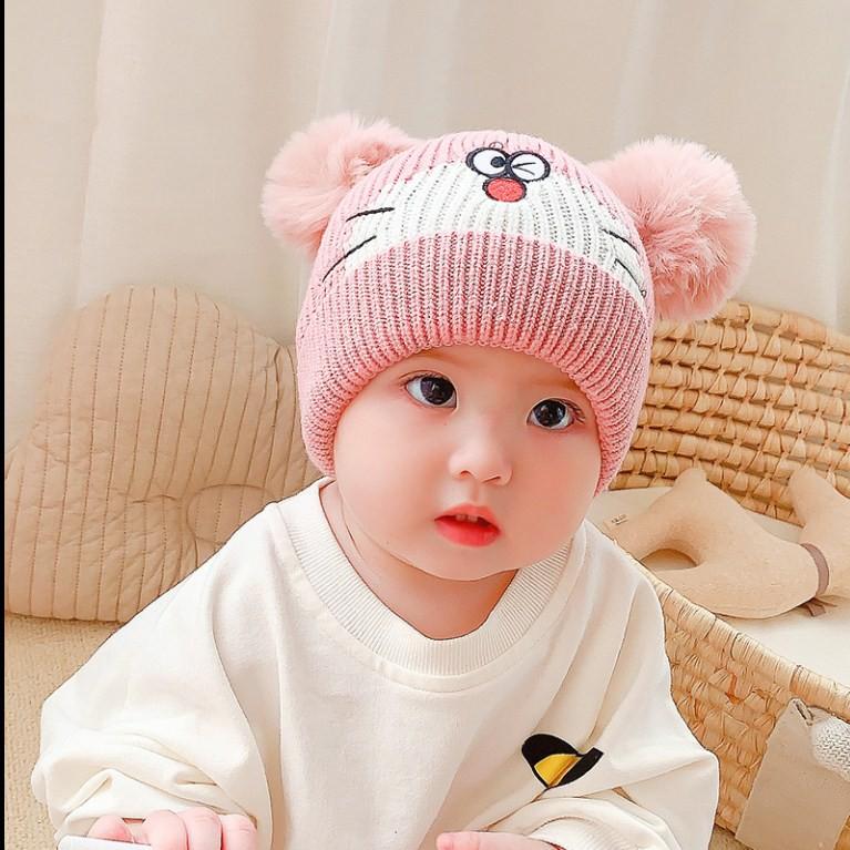 Mũ nón len Mèo Doremon đội mùa đông cho bé trai bé gái dưới 1 tuổi có Hai Quả Bông hình Mèo Doremon 2020