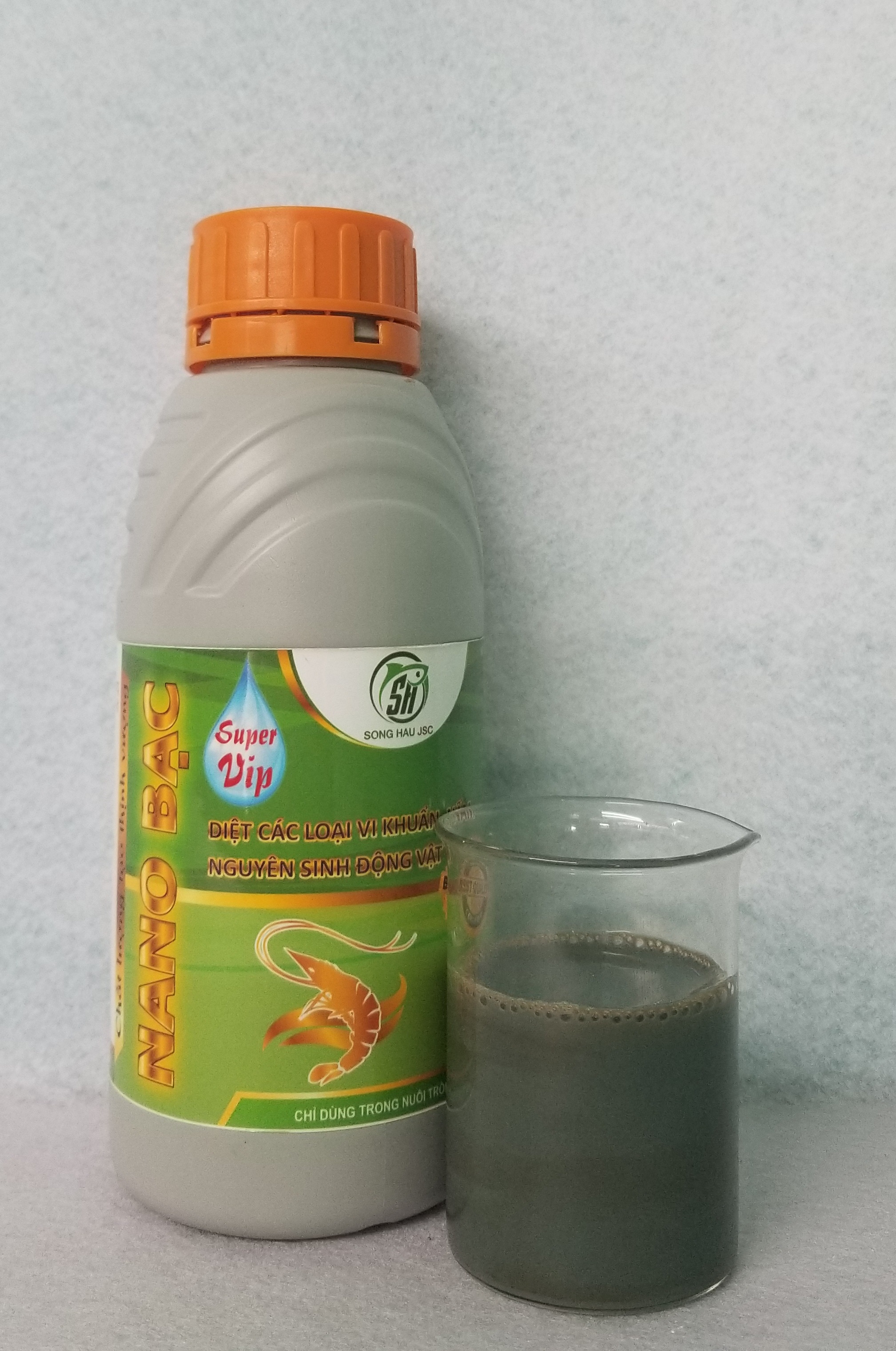 Combo 2 sản phẩm trị bệnh đốm đen ở TÔM: Nano Bạc + Pronopol