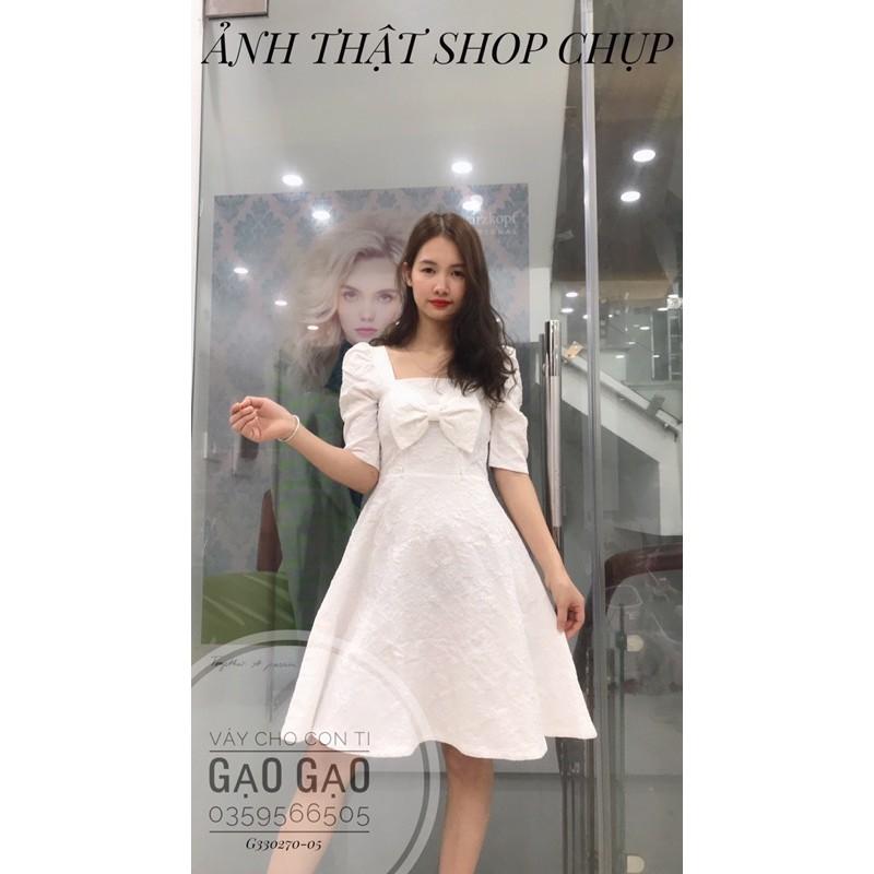 Váy xốp cho con bú