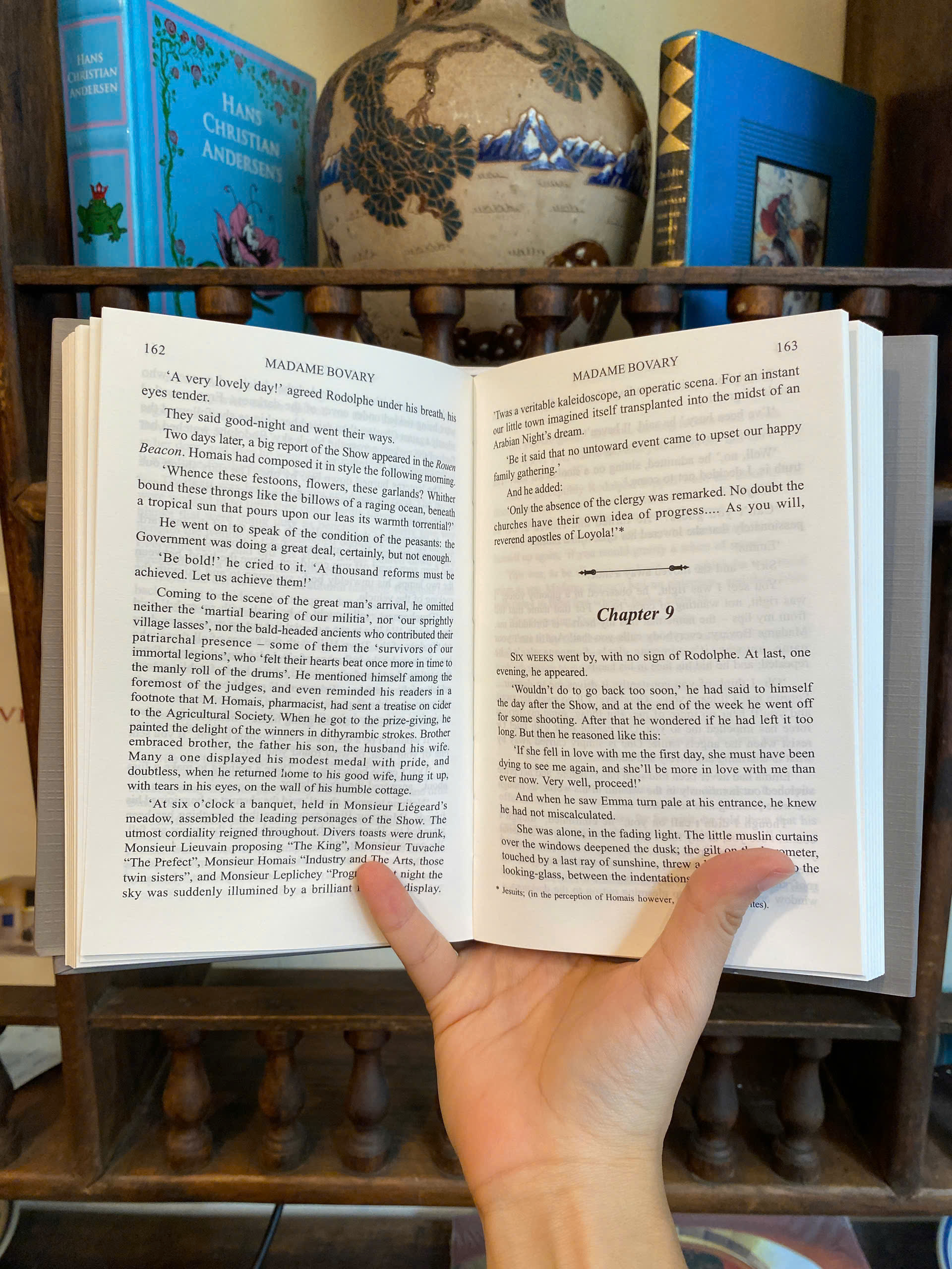 Sách - Madame Bovary by Gustave Flaubert | Classics Literature / Bìa cứng / Ngoại văn Kinh điển