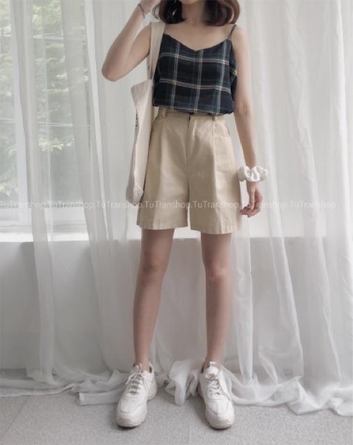 Áo hai dây lanh cổ V