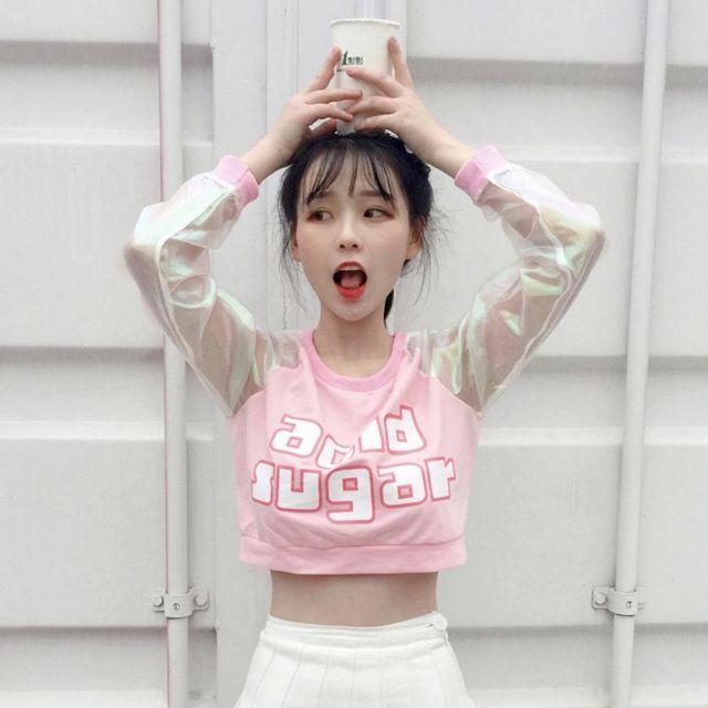 Croptop tay phối lụa