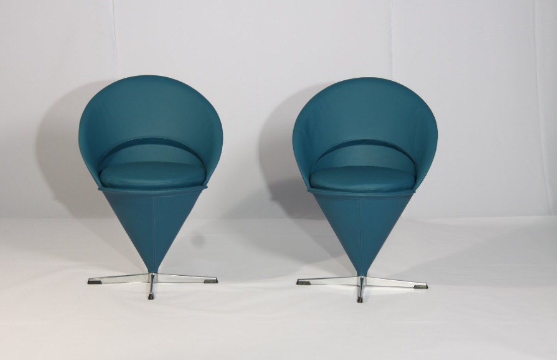 Ghế trang trí Cone Chair Juno Sofa Ngang 57 x 82 x 49 cm