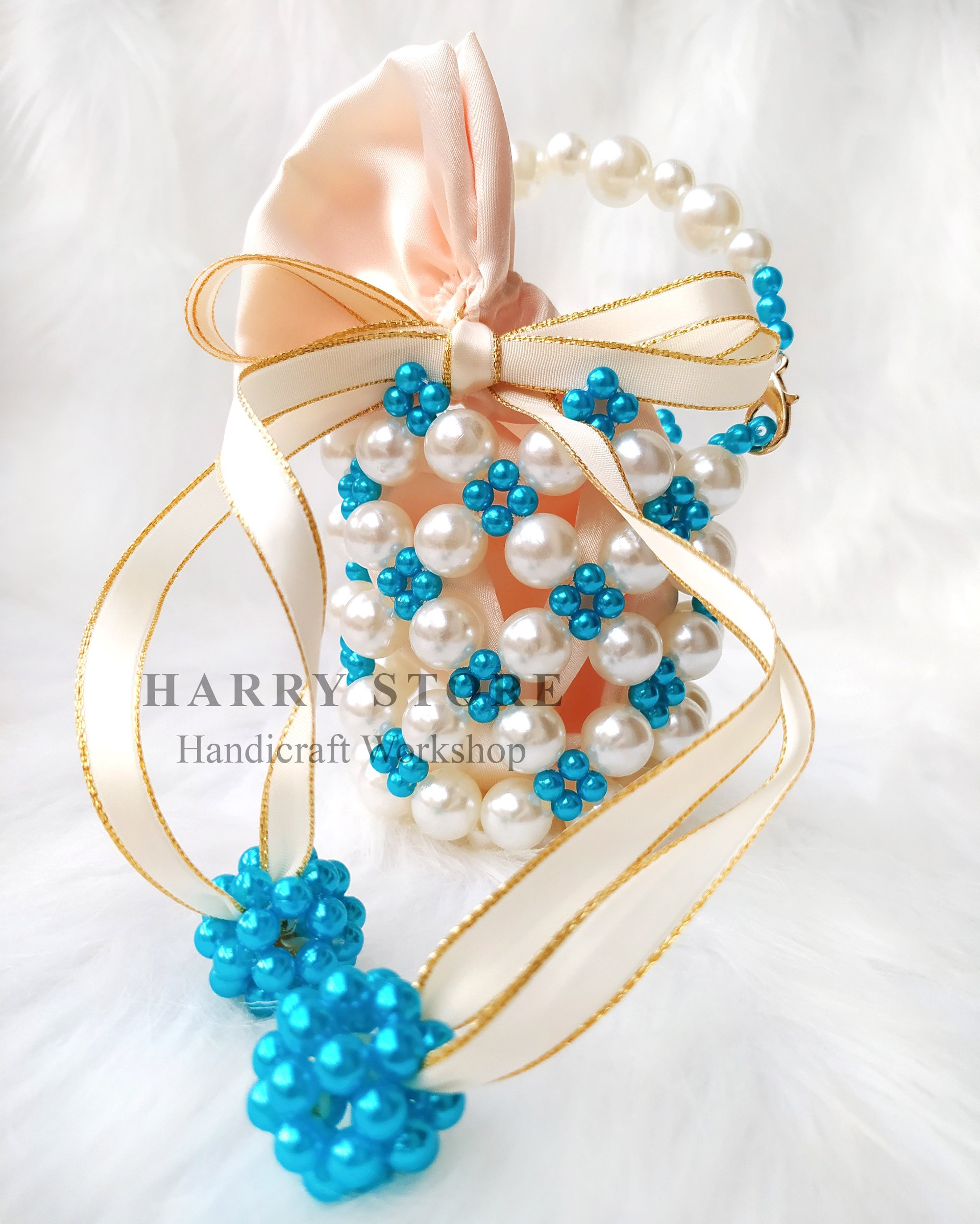 Túi xách nữ đi tiệc đẹp sang trọng HRRB-XD size M được kết hạt ngọc trai thủ công