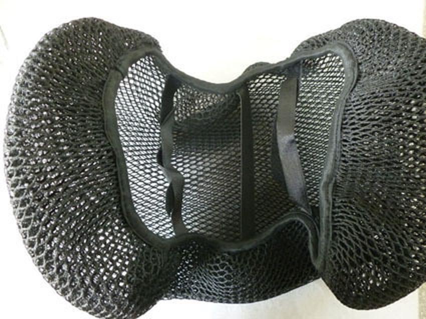 Giao hàng nhanh bọc ghế chống nắng tổ ong lưới không gian 3D xe máy, đệm bọc ghế xe máy 3D