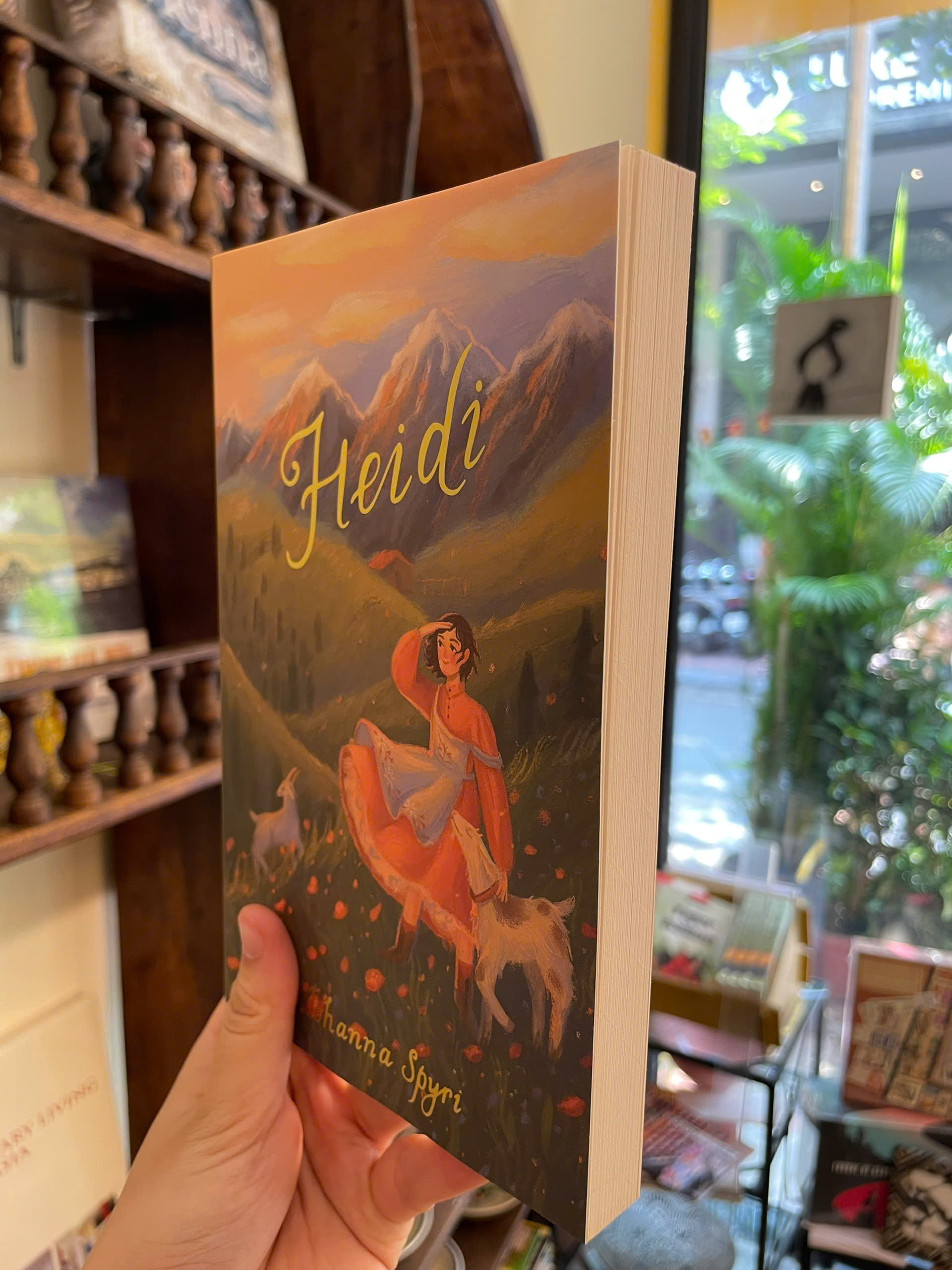 Sách - Heidi by Johanna Spyri - Classics/Fiction/Childrens book in English - sách Ngoại Văn