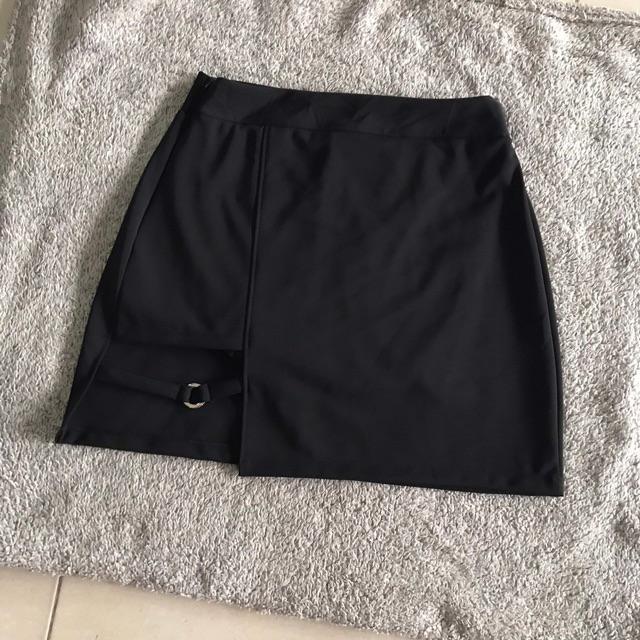 C chân váy cá tính Uzzang có quần 60-95kg