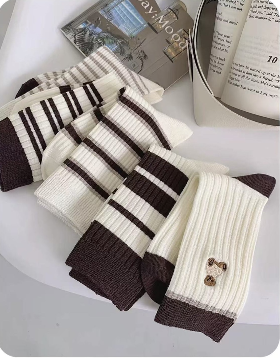 SET 5 ĐÔI TẤT NỮ GẤU KẺ CAO CỔ DỄ THƯƠNG DÀNH CHO NỮ