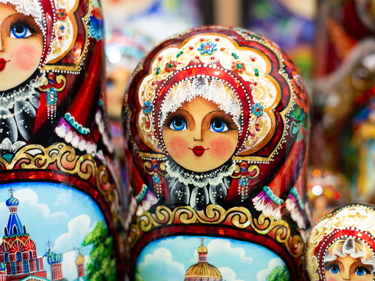 BỘ BÚP BÊ NGA MATRYOSHKA 10 LỚP CAO 26CM CAO CẤP HOA VĂN "PHONG CẢNH SAINT PETERSBURG" CỰC ĐẸP VÀ SANG TRỌNG