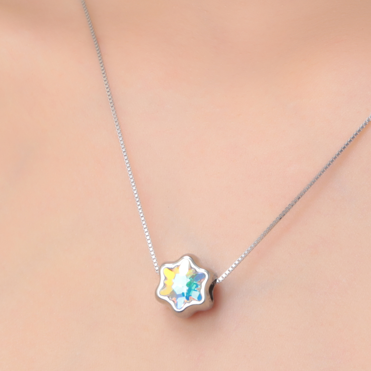 Dây Chuyền Swarovski Pha Lê Ngôi Sao May Mắn