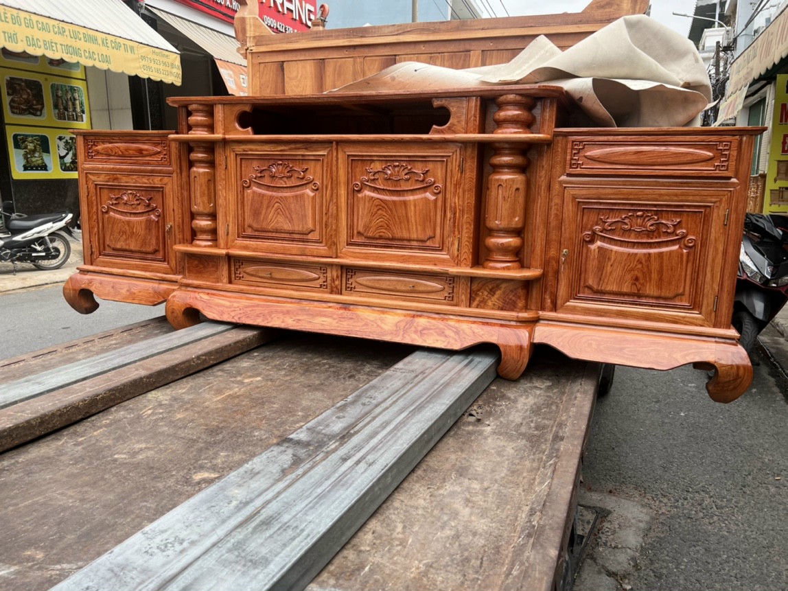 Kệ tivi nho lồi hương đá ngang 2m-2m