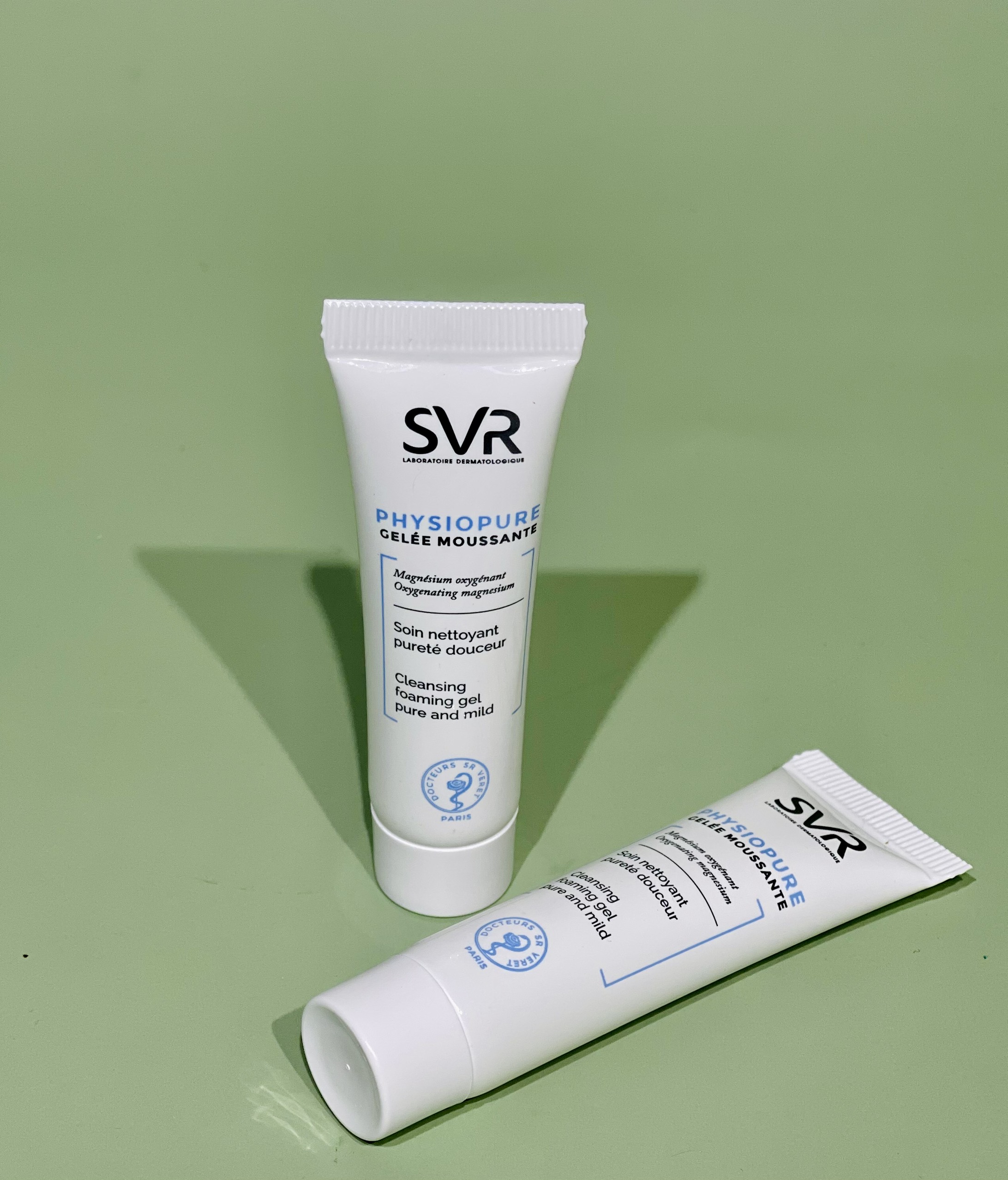 Gel rửa mặt dành cho da nhạy cảm SVR PHYSIOPURE Gelee Moussante