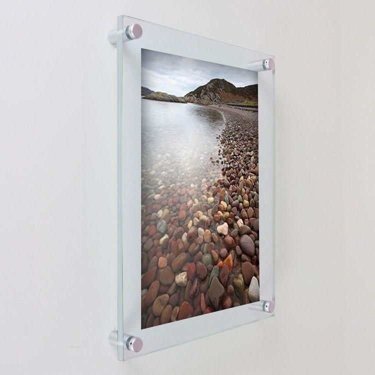 Acrylic Khung bằng khen A4 MICA TREO TƯỜNG trong suốt, chất liệu mica acylic, 4 vít treo inox, để vừa giấy ảnh 21x30cm .