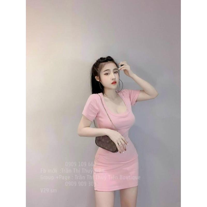 Đầm body cổ vuông.chất borip xịn