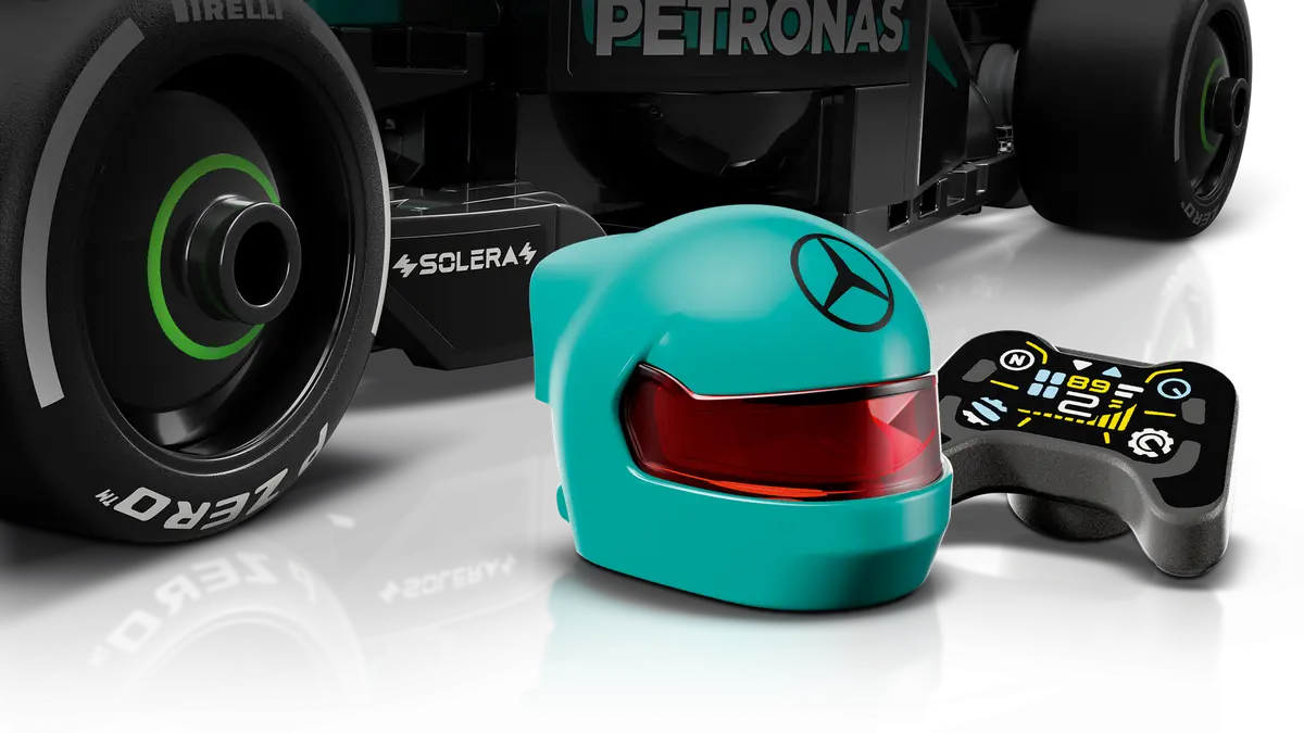 Đồ Chơi Lắp Ráp Xe Đua Mercedes-AMG F1 W15 - Lego Speed Champions 77244 (267 Mảnh Ghép)