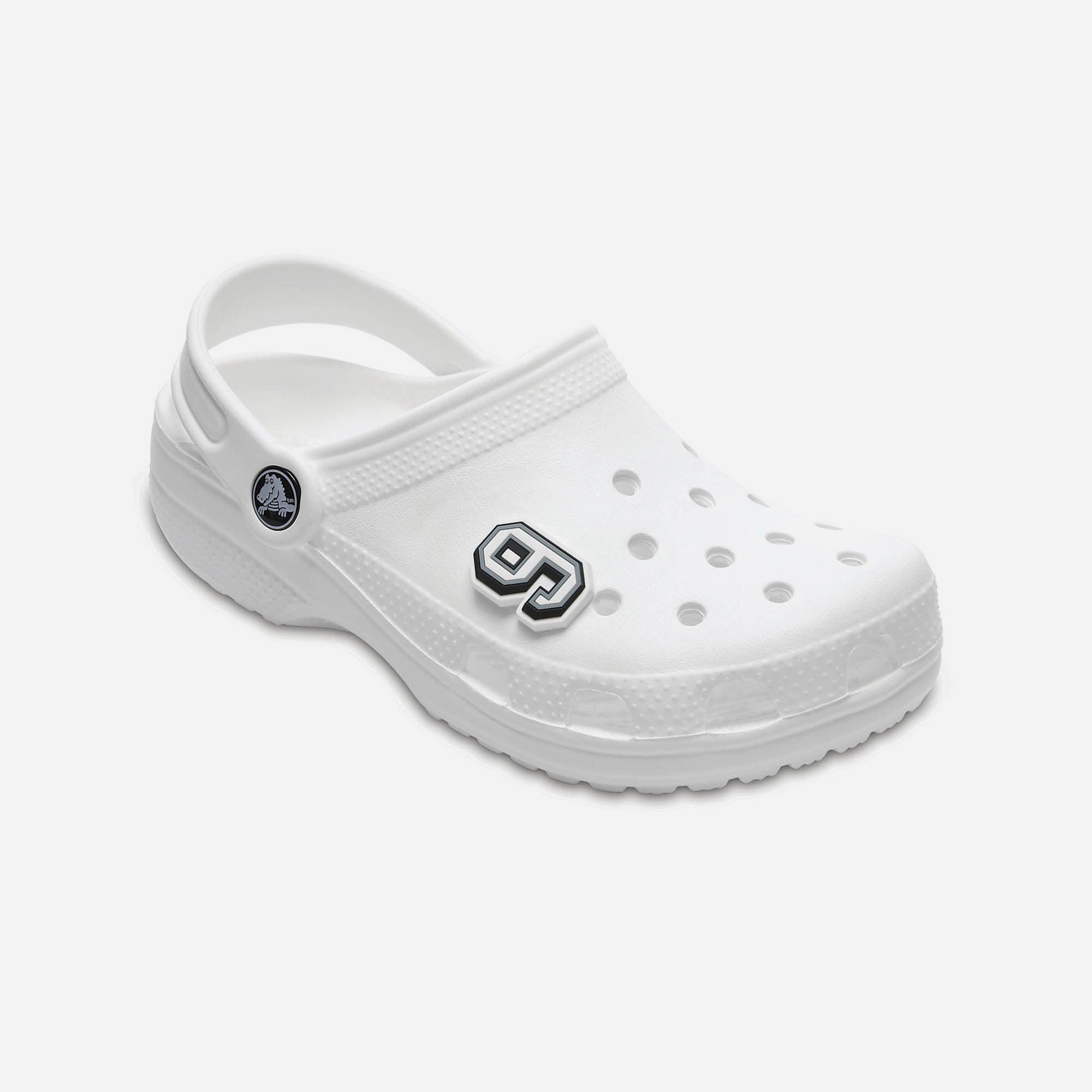 Huy hiệu jibbitz Crocs B&amp;W Number 9 - 10006957