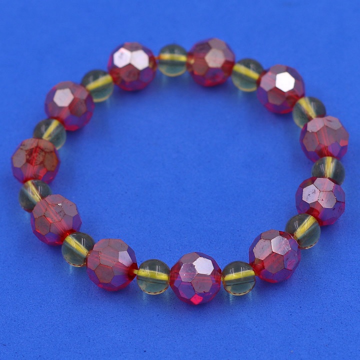 Vòng tay pha lê đỏ giác 10 ly pha lê vàng CTFLOGFLV10