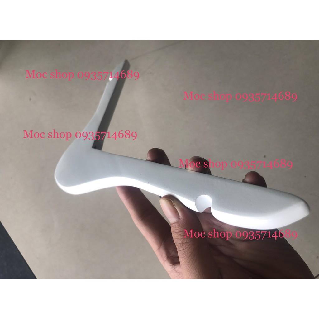 Móc áo gỗ trẻ em