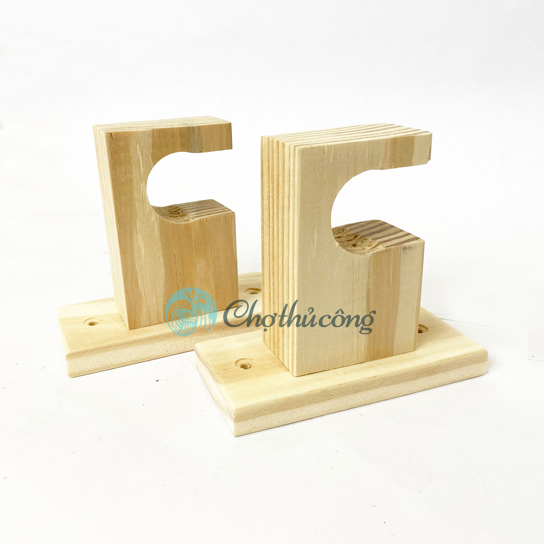 Trọn bộ phụ kiện treo rèm gỗ thông gồm thanh treo rèm gỗ 1-1m6 có chốt chặn trượt + bát đỡ bán nguyệt - Phụ kiện rèm cửa trang trí