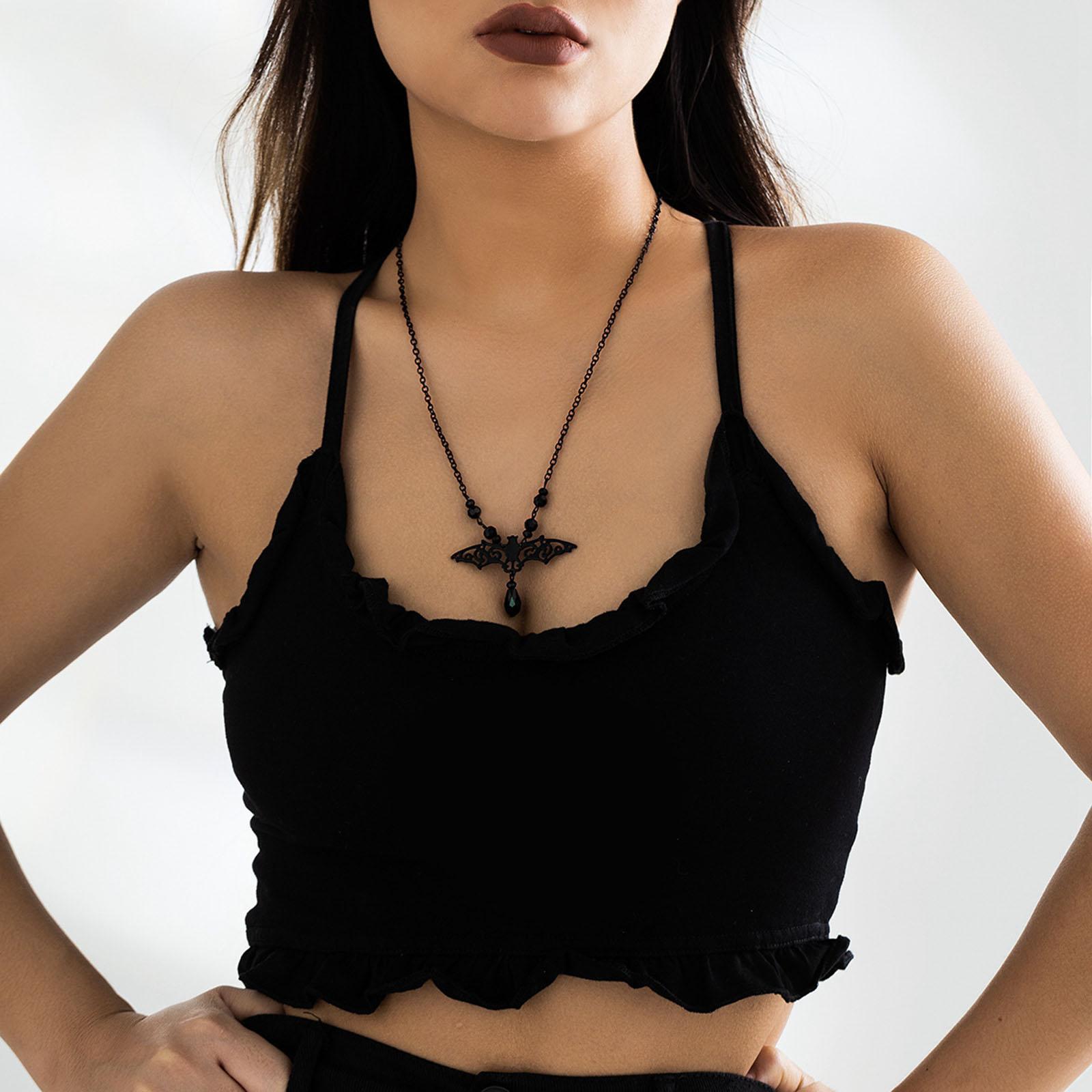 Fashion Pendant Necklace Charms Jewelry for Valentines Teens Men and Women