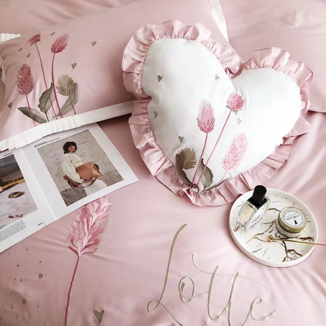 Bộ Chăn Ga Gối Đệm 5 Món Chăn Chần Bông Lụa Thêu 100s Hin Home Bedding Drap Giường Lụa
