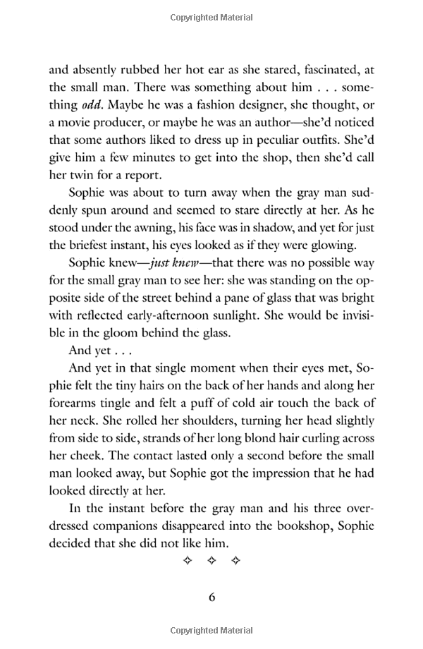 Sách ngoại văn: The Alchemyst