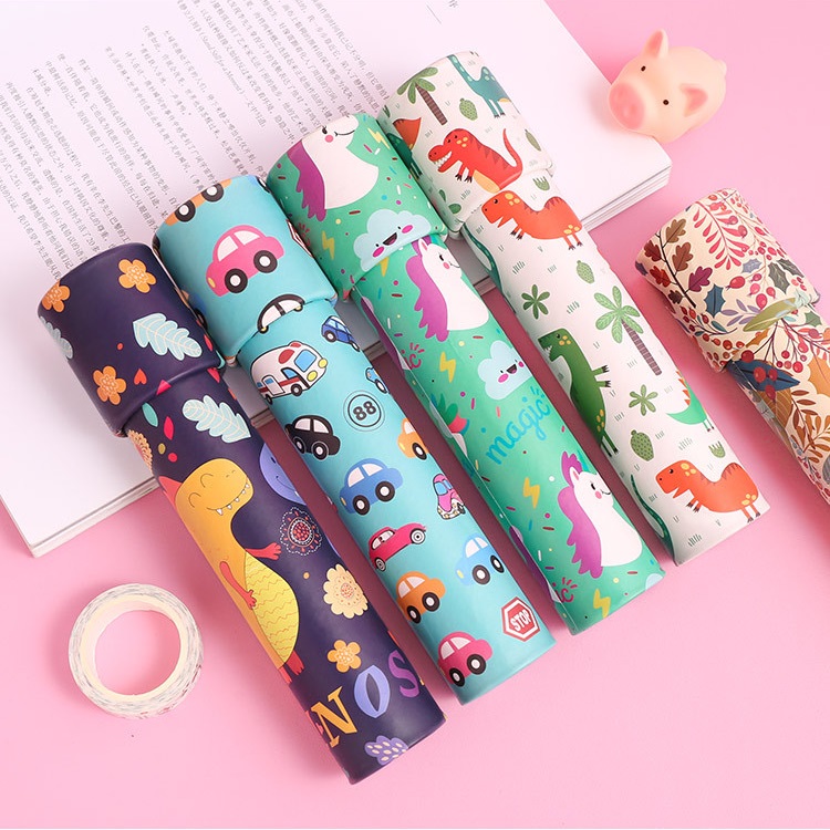 Kính Vạn Hoa Hình Hoạt Hình Nhiều Mầu Sắc Giúp Trẻ Khám Phá Khoa Học - Tặng 1 Bút Bi Hoạt Hình Dễ Thương