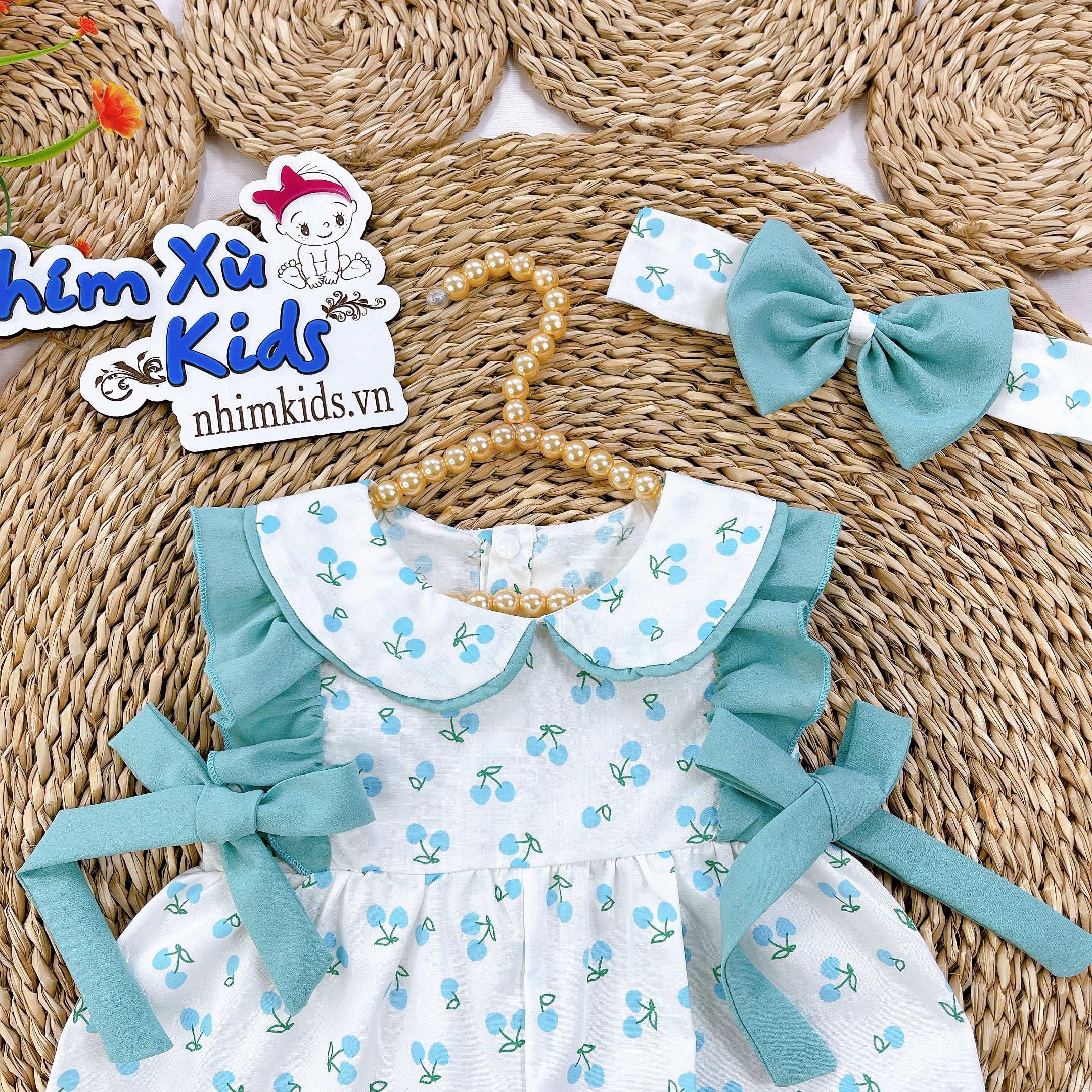 Body Nơ Xanh Bé Gái 3 Đến 12kg, Áo Liền Quần Hoạ Tiết Quả Cherry Xanh Chất Thô Boi Mềm Mát