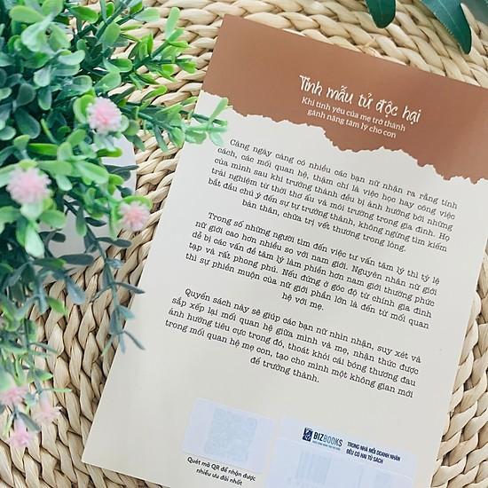 Sách - Tình Mẫu Tử Độc Hại - Khi Tình Yêu Của Mẹ Trở Thành Gánh Nặng Tâm Lý Cho Con Mcbooks