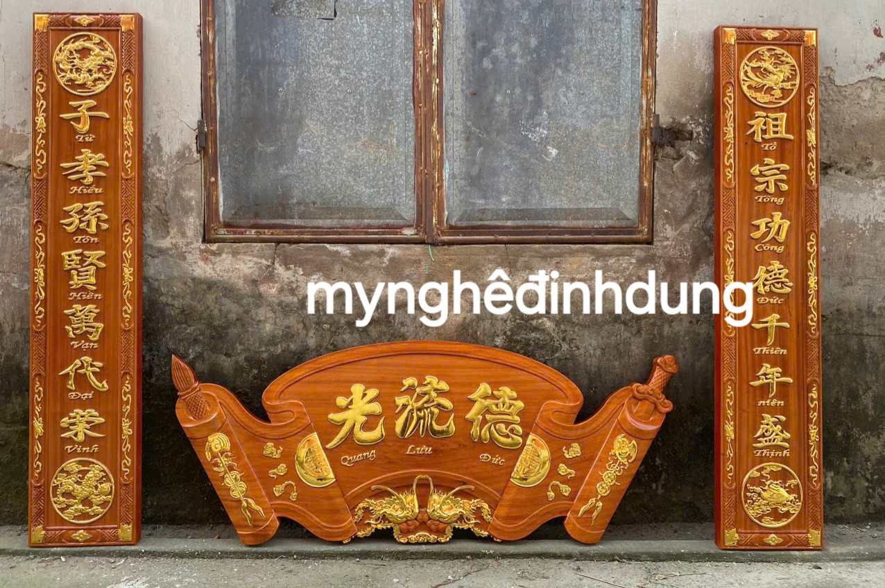Bộ hoành phi câu đối bằng gỗ hương sơn pu giả cổ đẹp long lanh