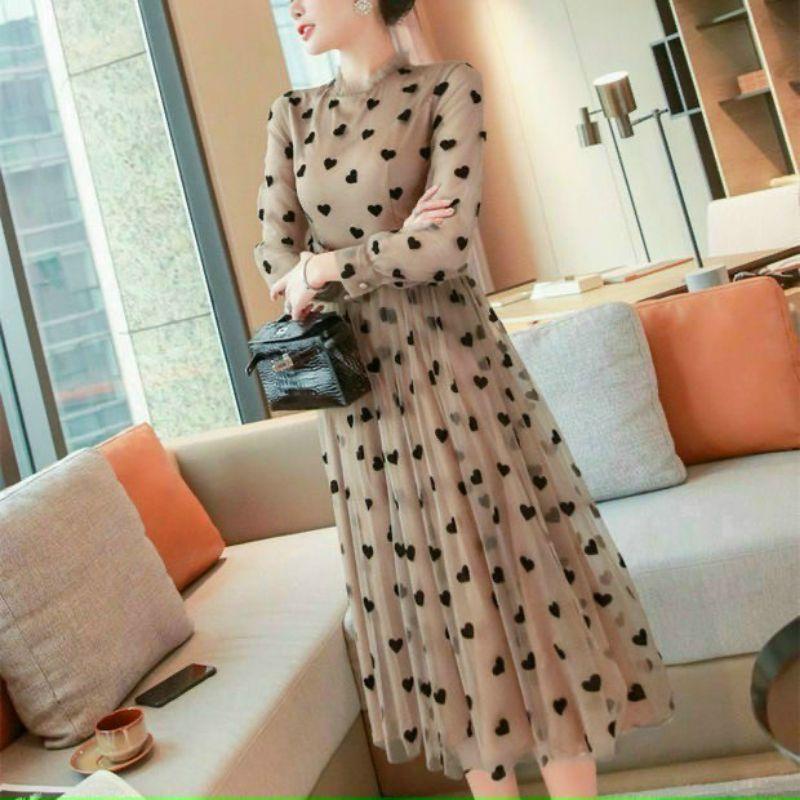 ĐẦM REN HOẠ TIẾT TRÁI TIM