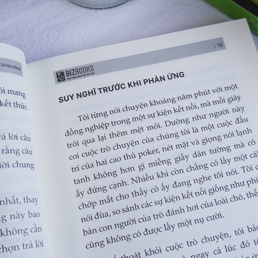 Combo 2 Cuốn Sách Nâng Cao Kỹ Năng Giao Tiếp: Sự Thông Minh Trong Hài Hước Và Nghệ Thuật Pha Trò Dí Dỏm: Đùa Tinh Tế, Vạn Người Mê - làm Chủ Sự Hài Hước