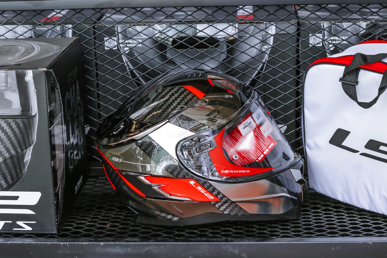 MŨ BẢO HIỂM FULLFACE 2 KÍNH LS2 FF327 CHALLENGER CARBON - GARA20
