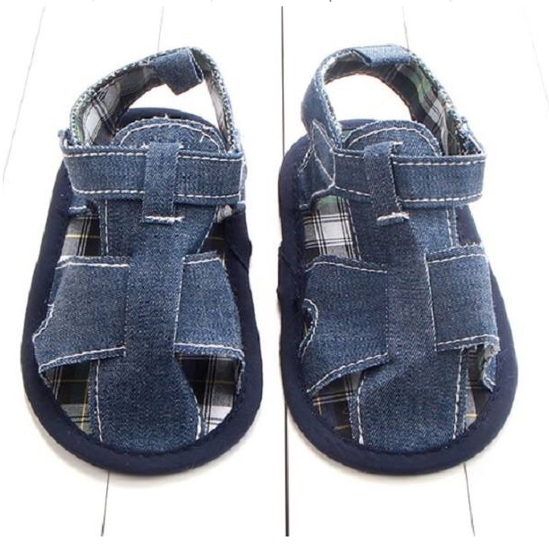 Giày Sandal Tập Đi Cho Bé