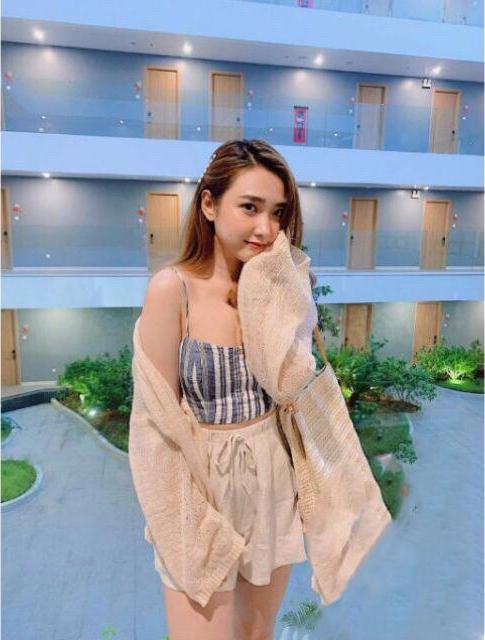 Hình ảnh Áo Khoác Cardigan Len Móc Mỏng CN01