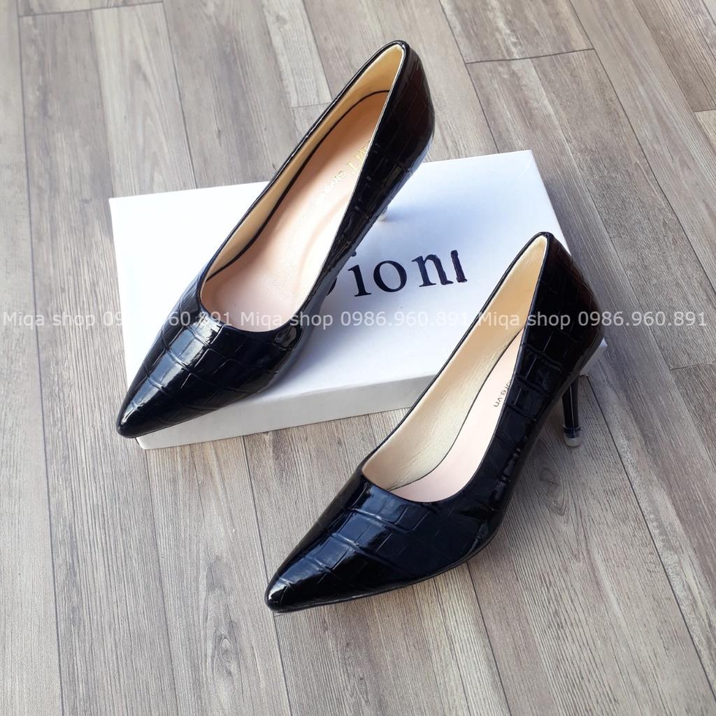 Giày cao gót bít mũi nữ