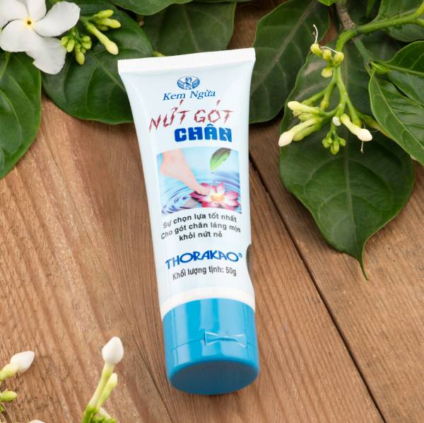 Combo 3 Tuýp Kem Ngừa Nứt Gót Chân Thorakao 50g