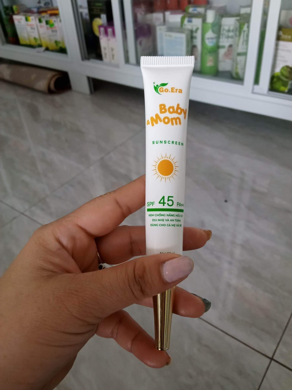 KEM CHỐNG NẮNG BABY &amp; MOM SPF 45 PA +++ 20ML Dịu Nhẹ, An Toàn Cho Mẹ Và Bé