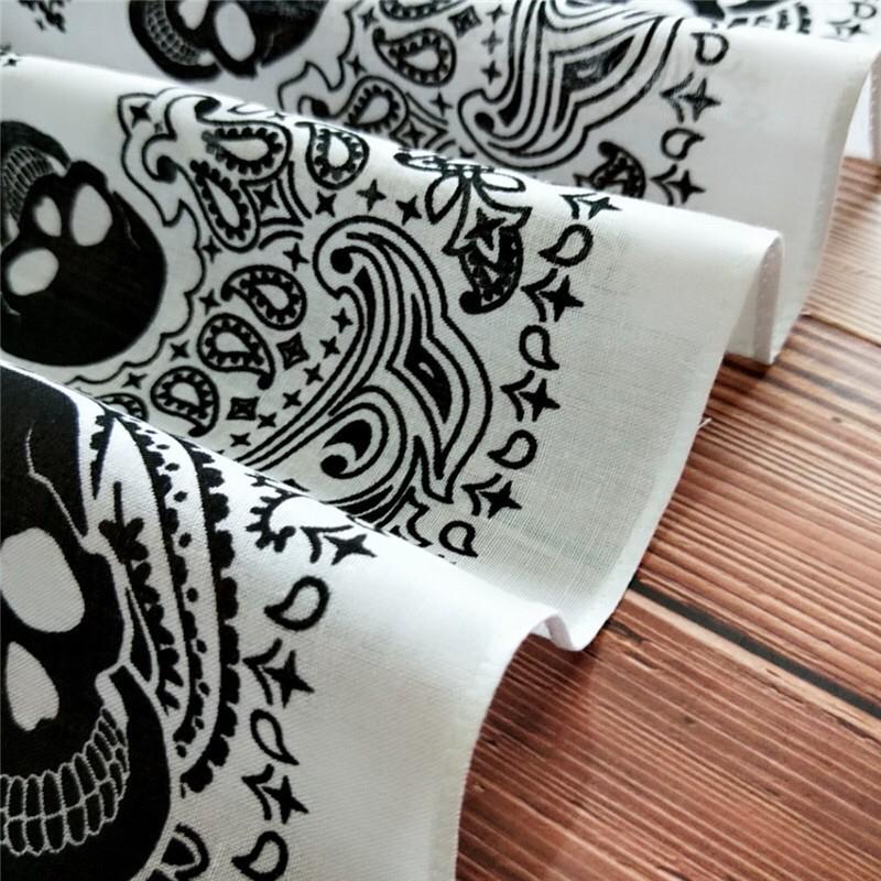 KHĂN BANDANA HOẠ TIẾT LẠ