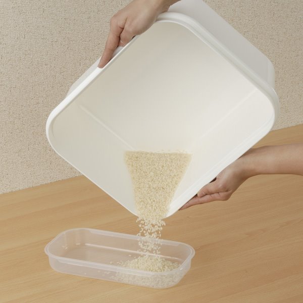 Thùng gạo hai ngăn, có nắp bật Inomata 6kg - Nội địa Nhật Bản