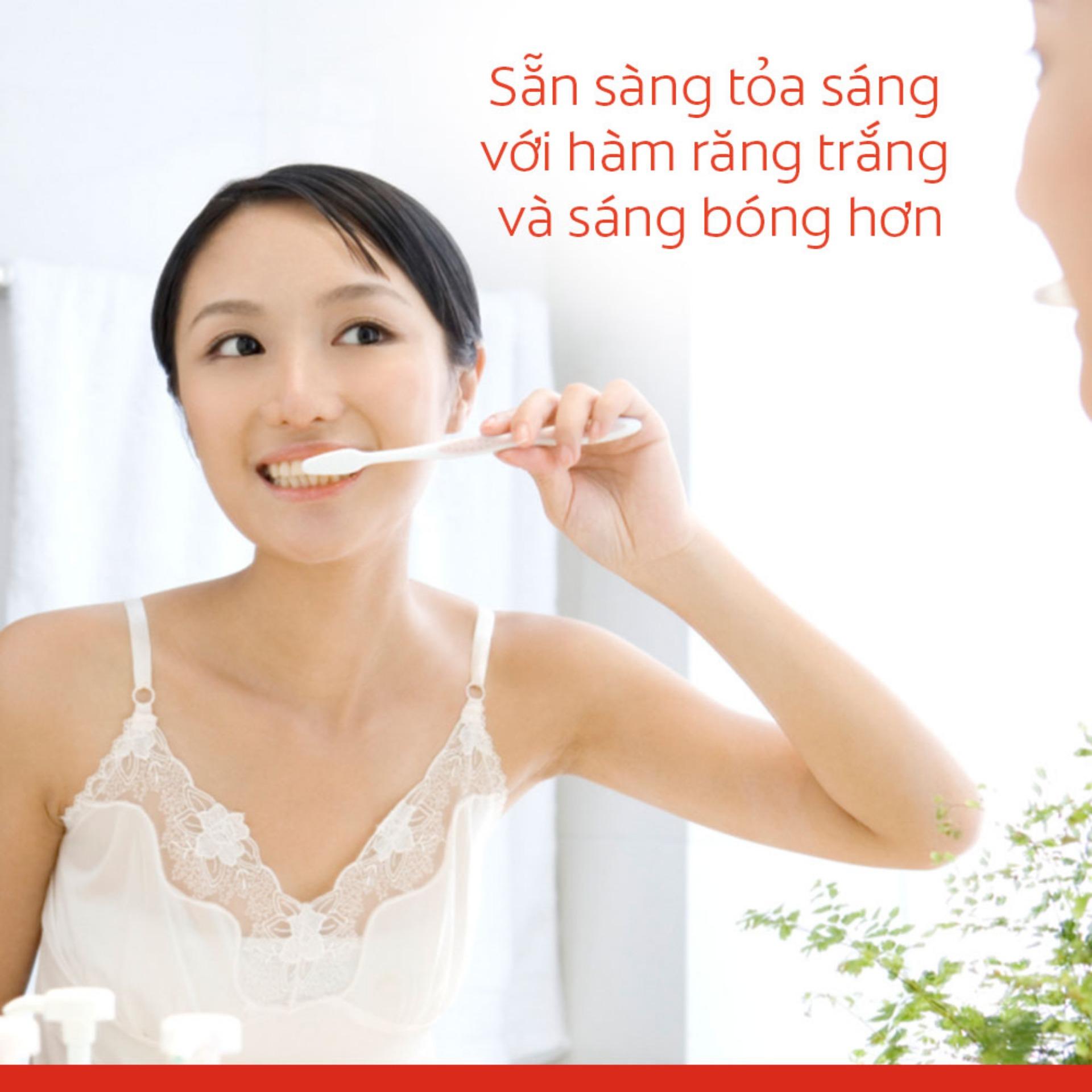 Bộ 3 kem đánh răng Colgate làm trắng &amp; sáng răng 46g/tuýp