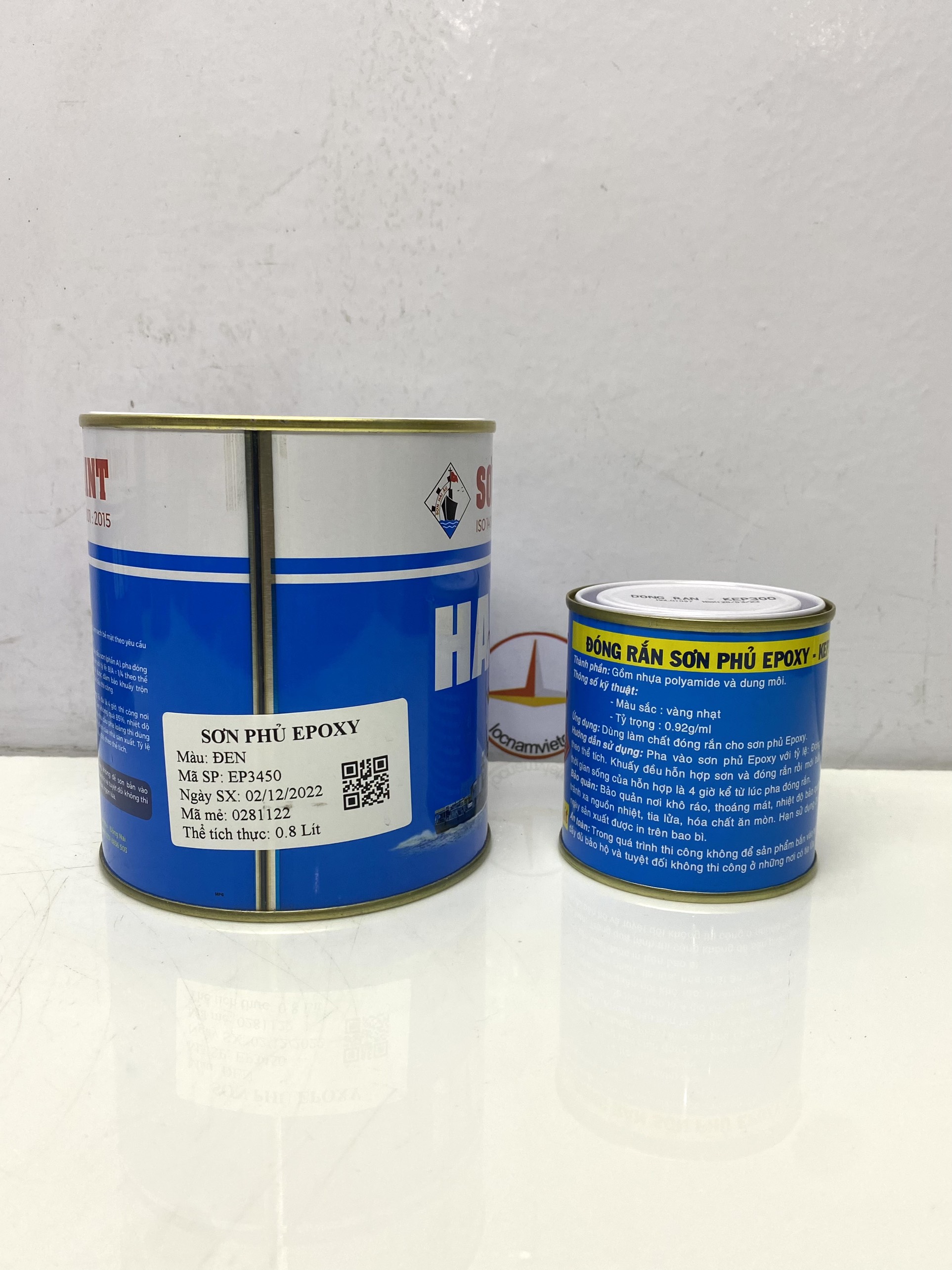 Sơn Epoxy Hải Âu màu đen EP450 1L/Bộ