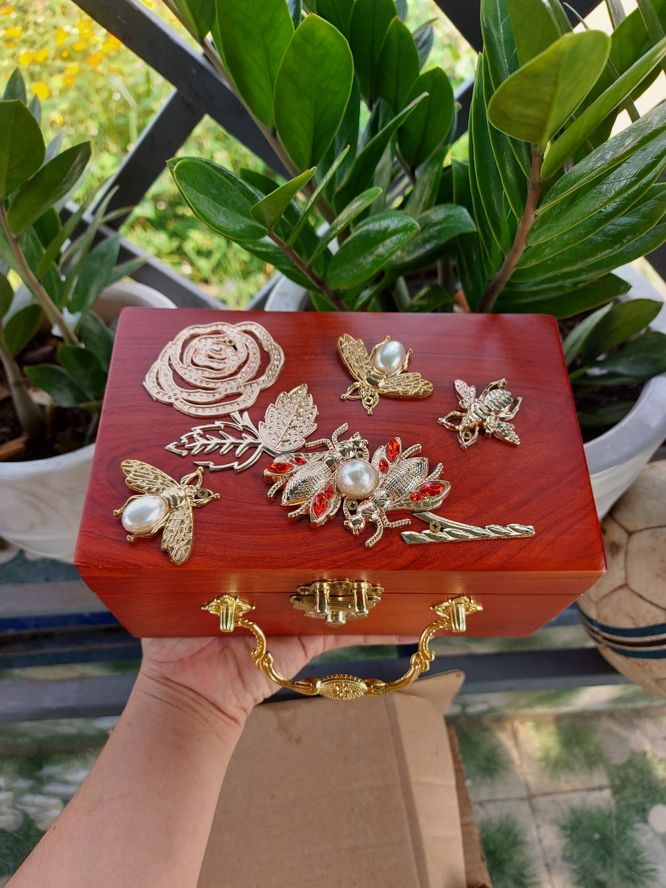 Hộp đựng trang sức,nữ trang cao cấp gỗ hương