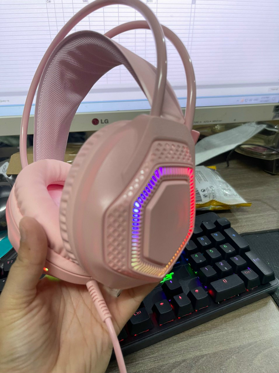 Tai nghe hồng led -NTH