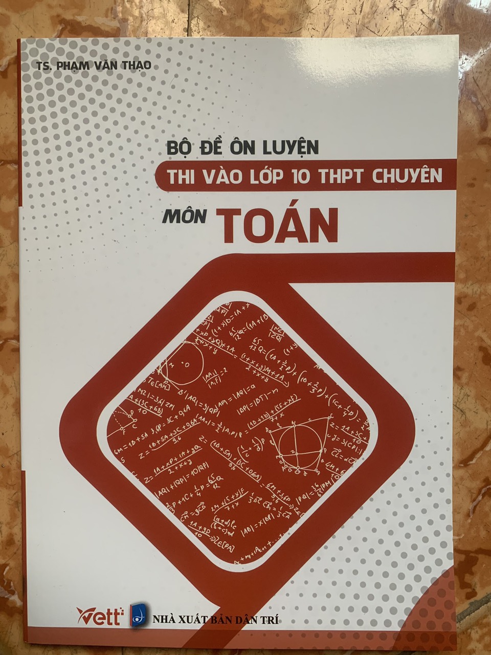 Bộ đề ôn luyện thi vào lớp 10 THPT chuyên môn Toán