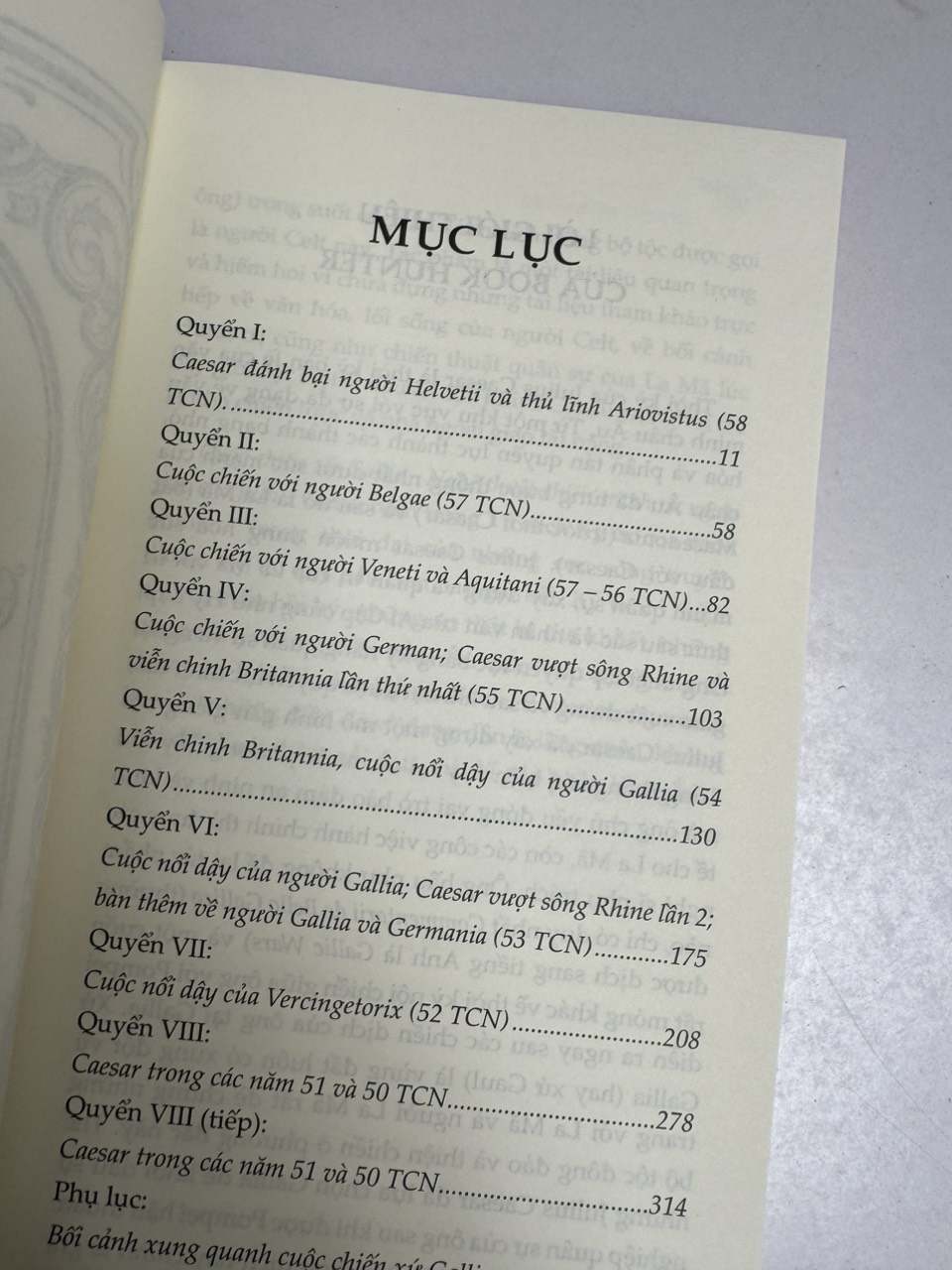 CUỘC CHIẾN XỨ GALLIA - Nghệ thuật chiến tranh và ngoại giao của Julius Caesar - Julius Caesar - Nguyễn Hữu Đăng Khoa dịch - Book Hunter