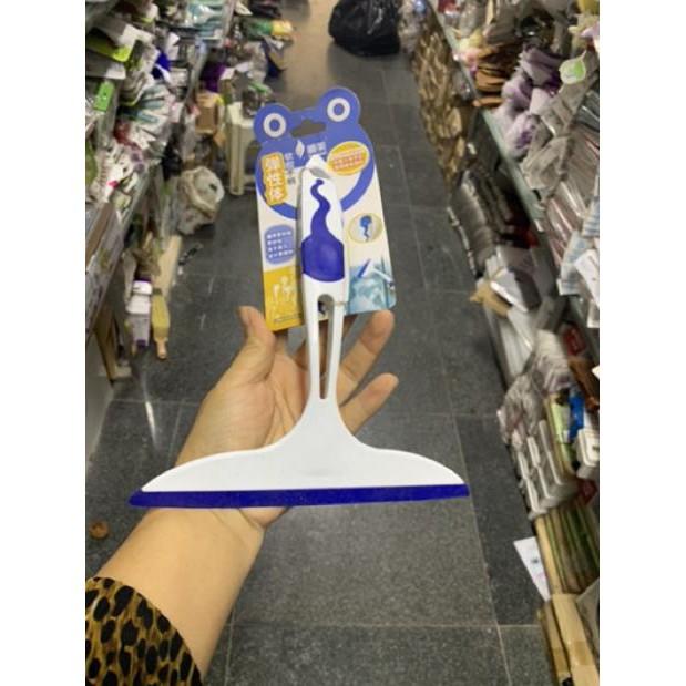 Gạt kính cầm tay cao cấp